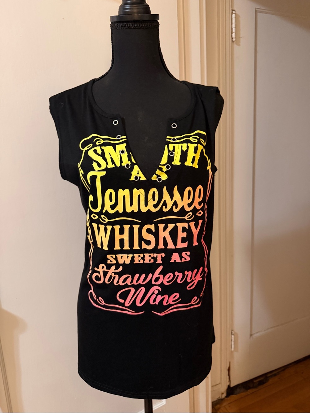 Source Unknown Black Tank Top with Yellow to Pink Ombre Graphic